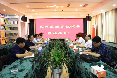 邗江區(qū)糧食局姚正根局長一行蒞臨公司考察指導(dǎo)，共謀糧食市場管理服務(wù)新發(fā)展